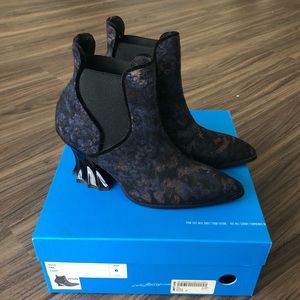 Fluevog “Deliverance” Chelsea Boot: Ara (Floral)